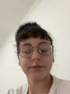 jinixxxs online show from June 2026 06:29:02 PM