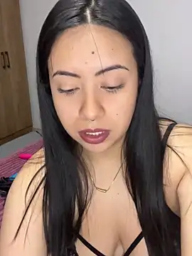 IvyVelvet  online show from June 2026 01:05:02 PM
