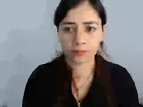 Luna zoe online show from June 2026 10:59:01 PM