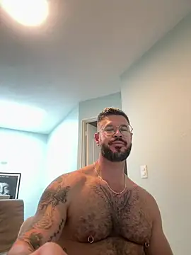 mrbighairychest online show from August 2026 08:15:02 PM
