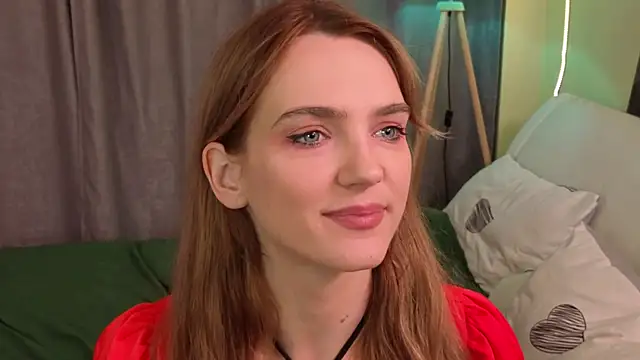 Snapshot of MarielRoloson chatting on July 2026 07:11:01 PM MarielRoloson online show from July 2026 07:11:01 PM