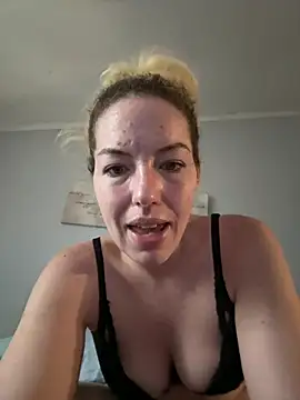 Snapshot of milfymorgan chatting on June 2026 02:33:02 PM milfymorgan online show from June 2026 02:33:02 PM