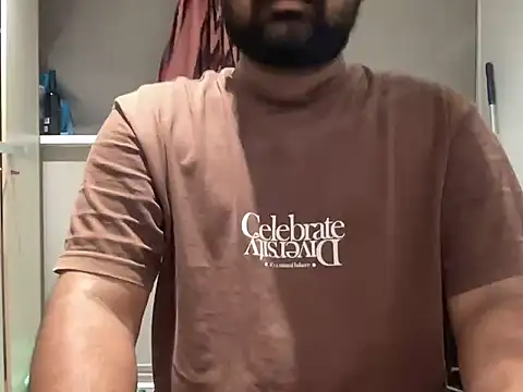 bobgot17cm online show from July 2026 10:38:02 PM