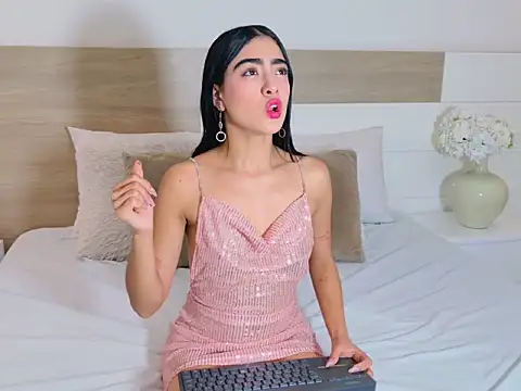 MaluCortes online show from July 2026 01:08:02 PM
