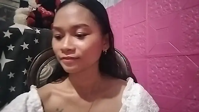 LonaSilvan online show from June 2026 01:55:01 PM