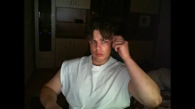 Snapshot of kanewolf_55 chatting on June 2026 09:42:02 PM kanewolf 55 online show from June 2026 09:42:02 PM