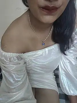 Snapshot of Ritika_jha01 chatting on July 2026 11:05:02 AM Ritika jha01 online show from July 2026 11:05:02 AM