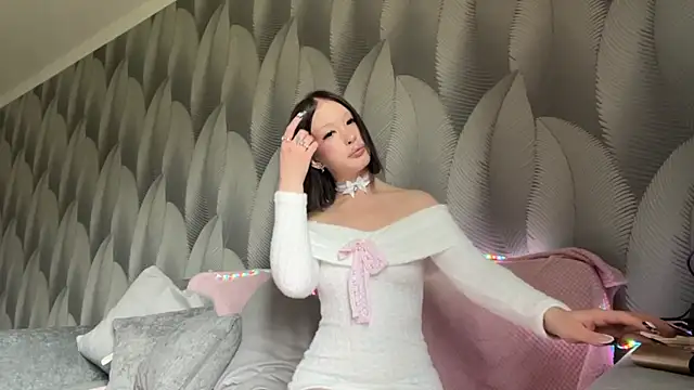 FillynuPi online show from June 2026 12:38:01 PM
