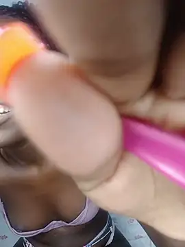 pretty bitch01 online show from August 2026 05:54:02 PM