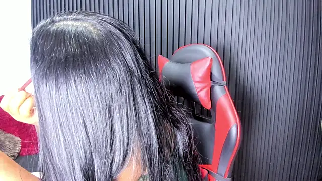 Mommy Big Ass online show from July 2026 01:10:01 PM
