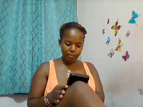 Snapshot of Heavy-Beauty chatting on July 2026 05:32:02 PM Heavy-Beauty online show from July 2026 05:32:02 PM