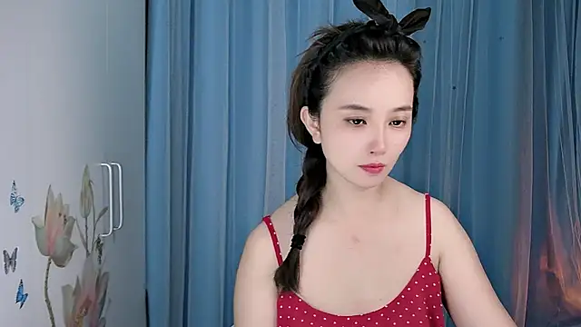 Snapshot of Yesqiko chatting on July 2026 04:26:02 PM Yesqiko online show from July 2026 04:26:02 PM