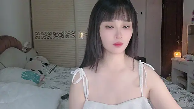 Snapshot of Yesqiko chatting on July 2026 06:31:02 AM Yesqiko online show from July 2026 06:31:02 AM
