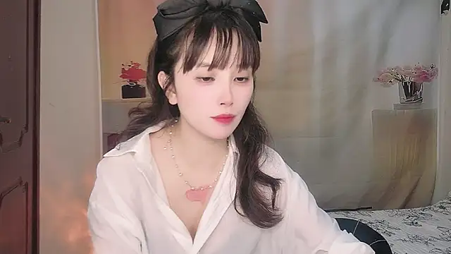 Snapshot of Yesqiko chatting on June 2026 02:48:02 PM Yesqiko online show from June 2026 02:48:02 PM