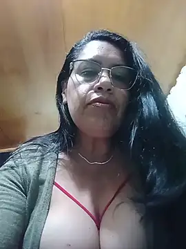 Emilif  online show from June 2026 12:48:02 AM