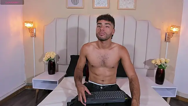 axel foox online show from June 2026 07:52:02 PM