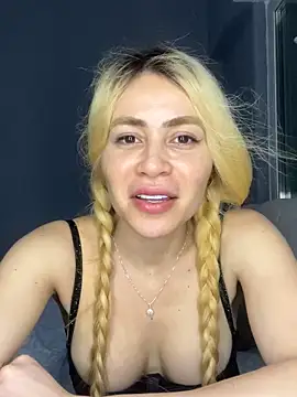Snapshot of sabriloirinha chatting on June 2026 01:06:02 AM sabriloirinha online show from June 2026 01:06:02 AM