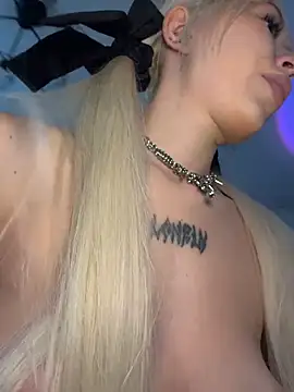 MaryChanXO online show from August 2026 04:09:01 AM
