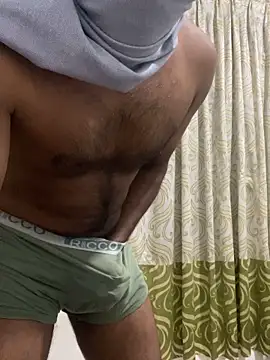 mr shhw online show from June 2026 05:19:01 PM