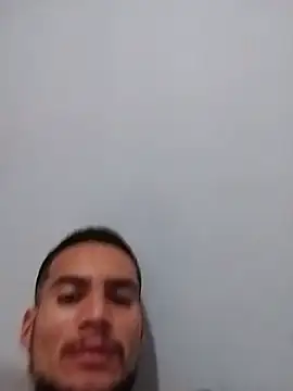 Snapshot of Xxxruben123 chatting on June 2026 07:30:02 PM Xxxruben123 online show from June 2026 07:30:02 PM