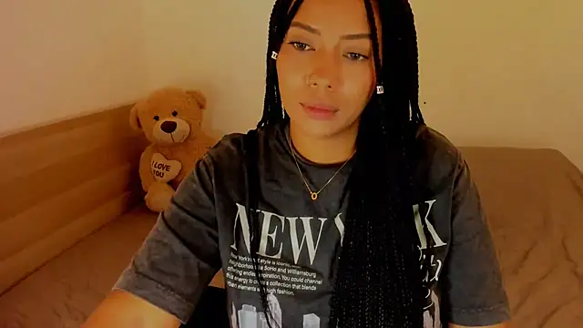 Snapshot of NicolePasqualott chatting on November 2025 08:45:01 PM NicolePasqualott online show from November 2025 08:45:01 PM