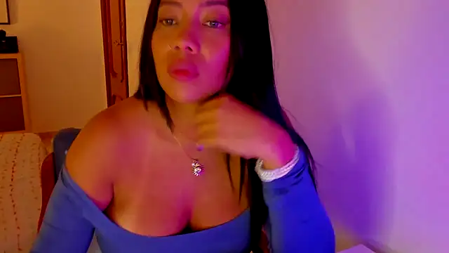 NicolePasqualott online show from September 2025 08:20:02 PM