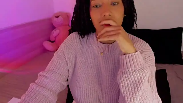 Snapshot of NicolePasqualott chatting on November 2025 08:35:01 PM NicolePasqualott online show from November 2025 08:35:01 PM