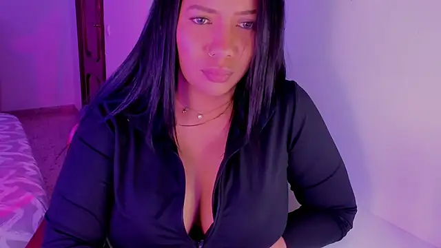 NicolePasqualott online show from February 2026 06:48:02 PM