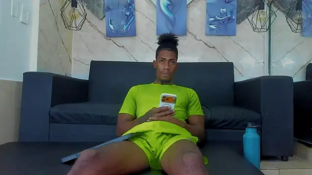 Snapshot of yulian23_ chatting on July 2026 07:15:02 PM yulian23 online show from July 2026 07:15:02 PM
