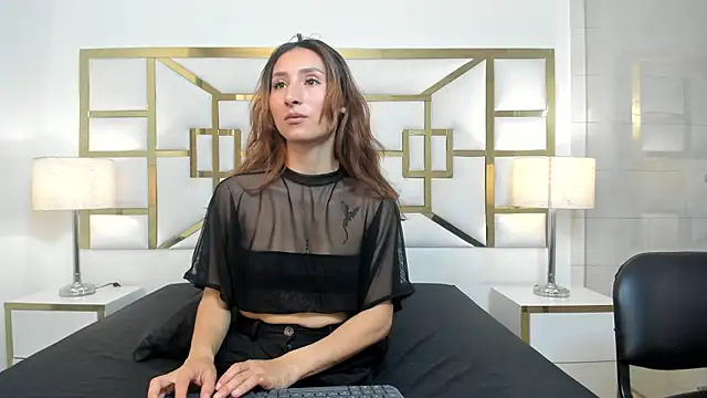 VivieneLuxe online show from July 2026 04:14:01 AM
