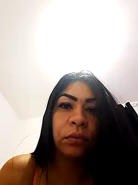 Snapshot of _Ana_paula_ chatting on June 2026 09:20:02 PM Ana paula online show from June 2026 09:20:02 PM