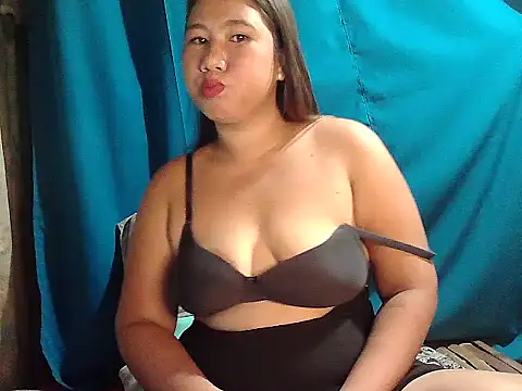 Islandbabe22 online show from July 2026 01:37:01 PM
