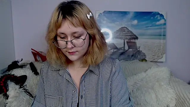 Snapshot of Judith_hypnosiss chatting on July 2026 11:06:01 AM Judith hypnosiss online show from July 2026 11:06:01 AM