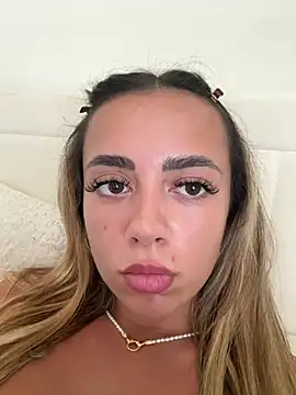Harrietbronzex online show from June 2026 01:50:01 PM