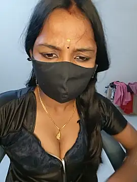 YALINITWO7 TAMIL online show from July 2026 08:19:02 PM