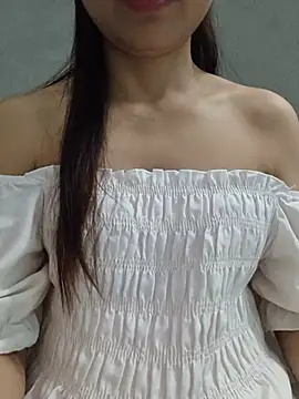Snapshot of camri-zz chatting on July 2026 01:30:01 AM camri-zz online show from July 2026 01:30:01 AM