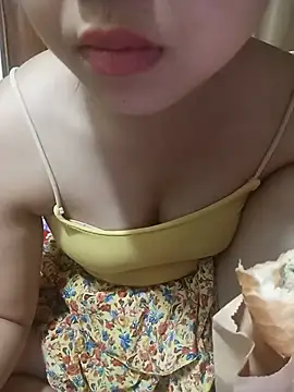Emma-cutee online show from July 2026 02:01:01 AM