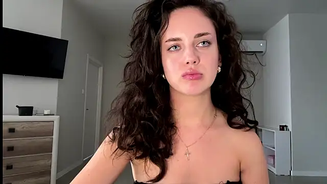 A Milly online show from July 2026 01:20:01 PM