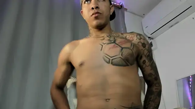 Snapshot of Realking_hot chatting on June 2026 12:09:02 AM Realking hot online show from June 2026 12:09:02 AM