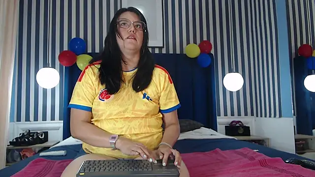 Sallydickinson online show from June 2026 02:23:01 PM