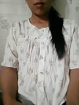 Helen-nn online show from June 2026 11:38:01 PM