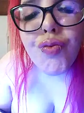 Snapshot of cathlynnfuego chatting on June 2026 07:19:01 AM cathlynnfuego online show from June 2026 07:19:01 AM