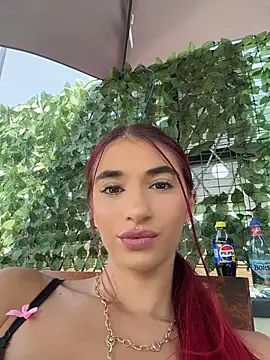 Snapshot of VixenRosse chatting on July 2026 11:50:02 AM VixenRosse online show from July 2026 11:50:02 AM