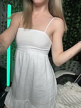 Eva Kit online show from July 2026 05:32:02 PM