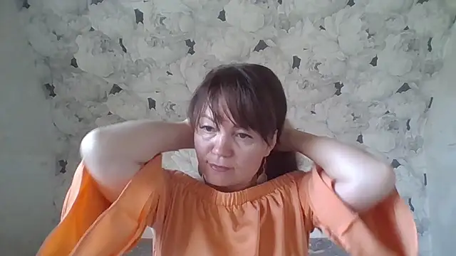 VanessaSmuthh online show from July 2026 12:33:02 AM