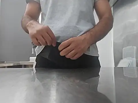 brownskinbull1 online show from July 2026 12:27:02 PM