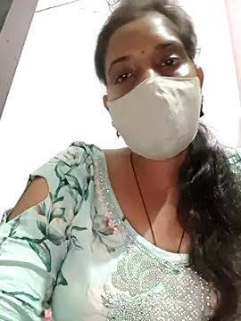 Hot Darling001 online show from July 2026 04:06:02 PM