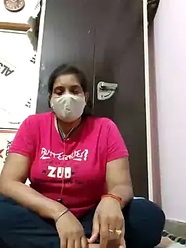 Hot Darling001 online show from July 2026 04:40:01 PM