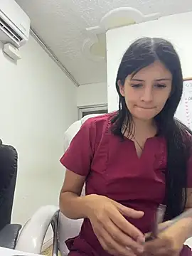 Mia Alanna online show from July 2026 09:04:01 PM