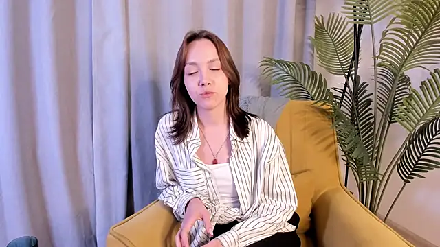 AlexaPlavnik online show from June 2026 02:05:02 PM